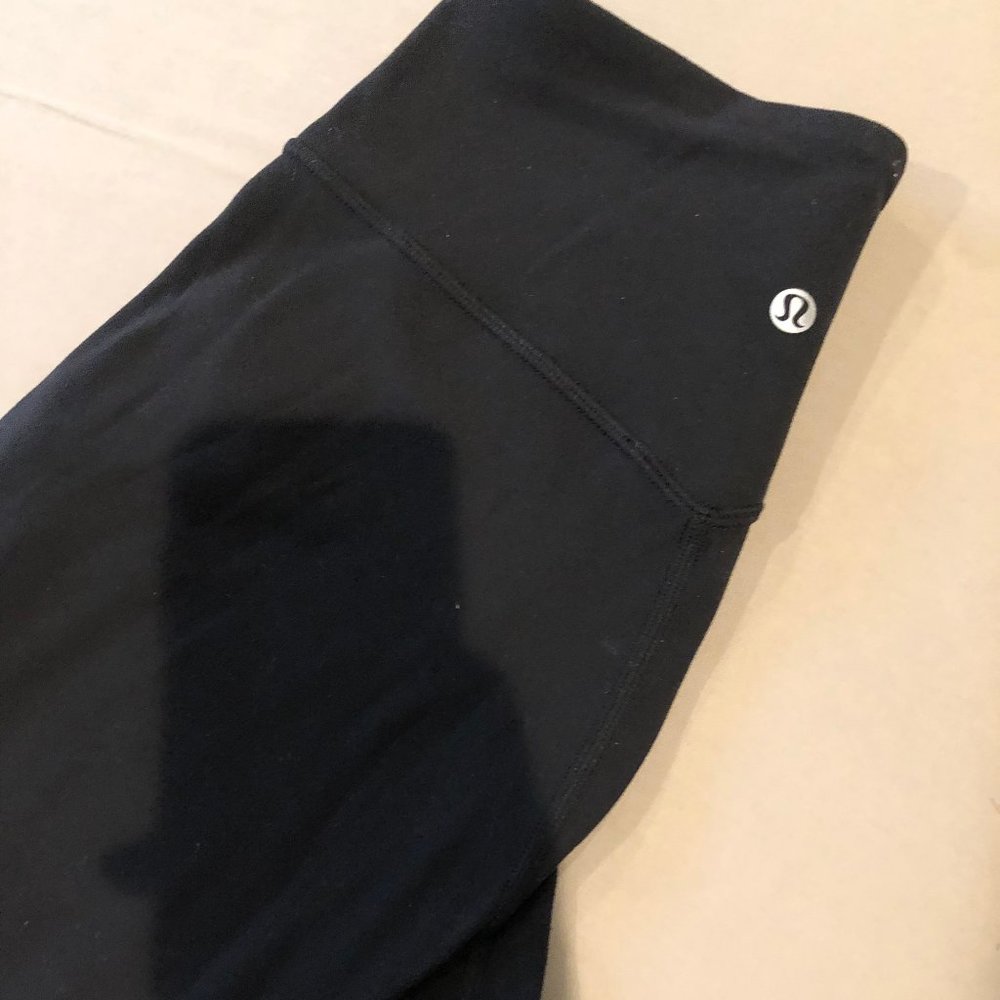 lululemon Align™ Jogger 28"